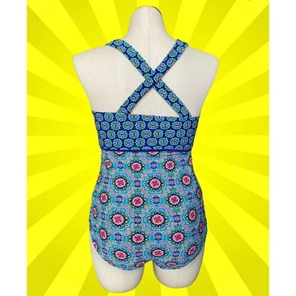 Catalina Turquoise Medallion Print One Piece Swimsuit‎ Size XL (16-18) - Picture 3 of 4